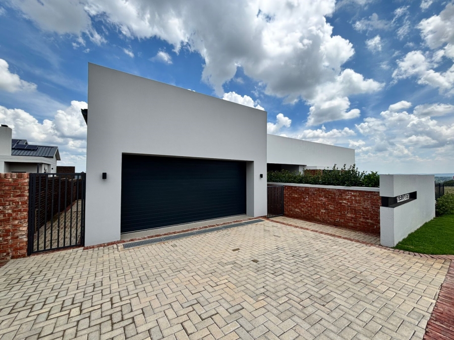To Let 3 Bedroom Property for Rent in Helderzicht Eco Estate North West